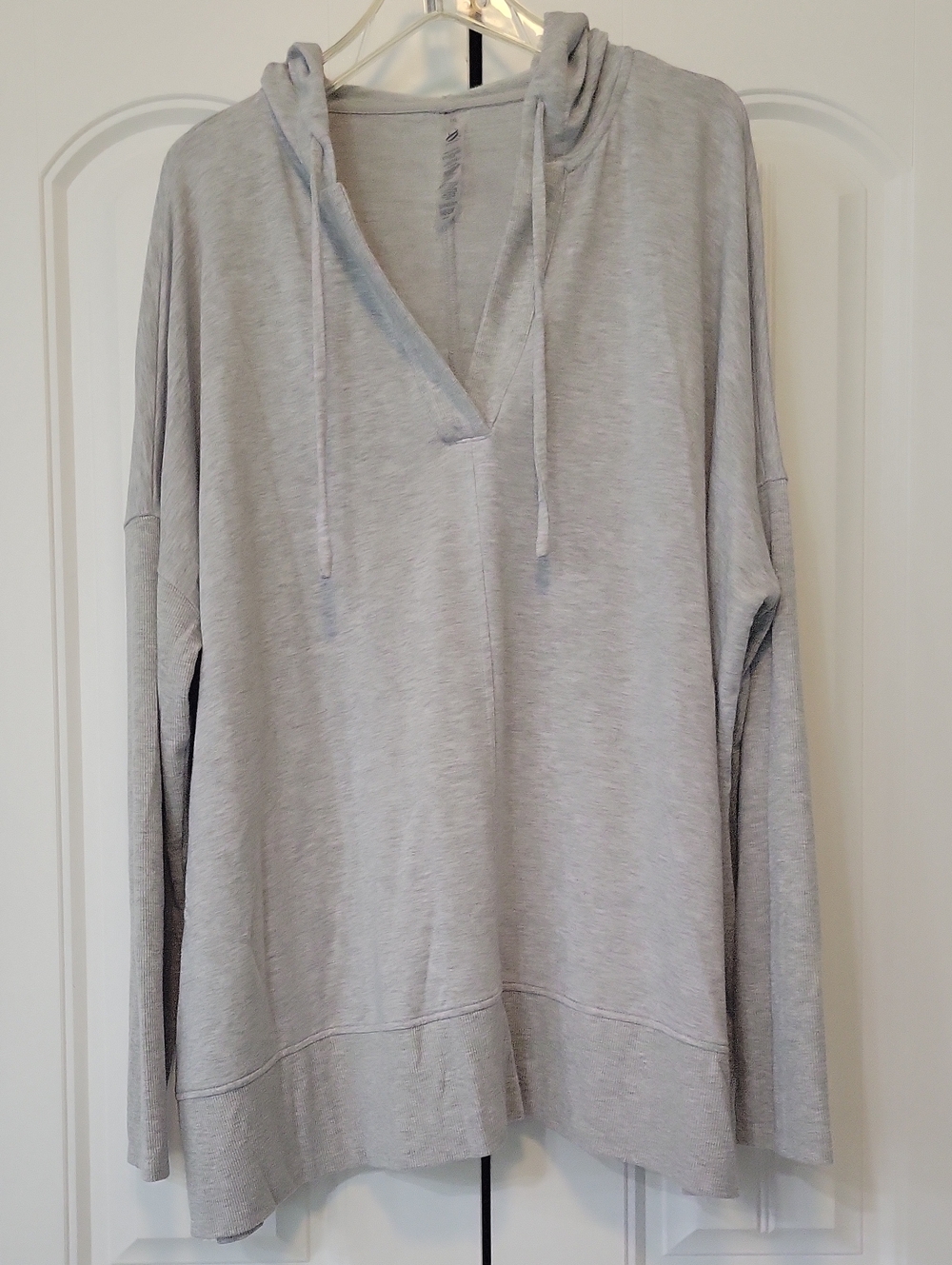 Lou & Grey Light Gray Hooded Sweatshirt